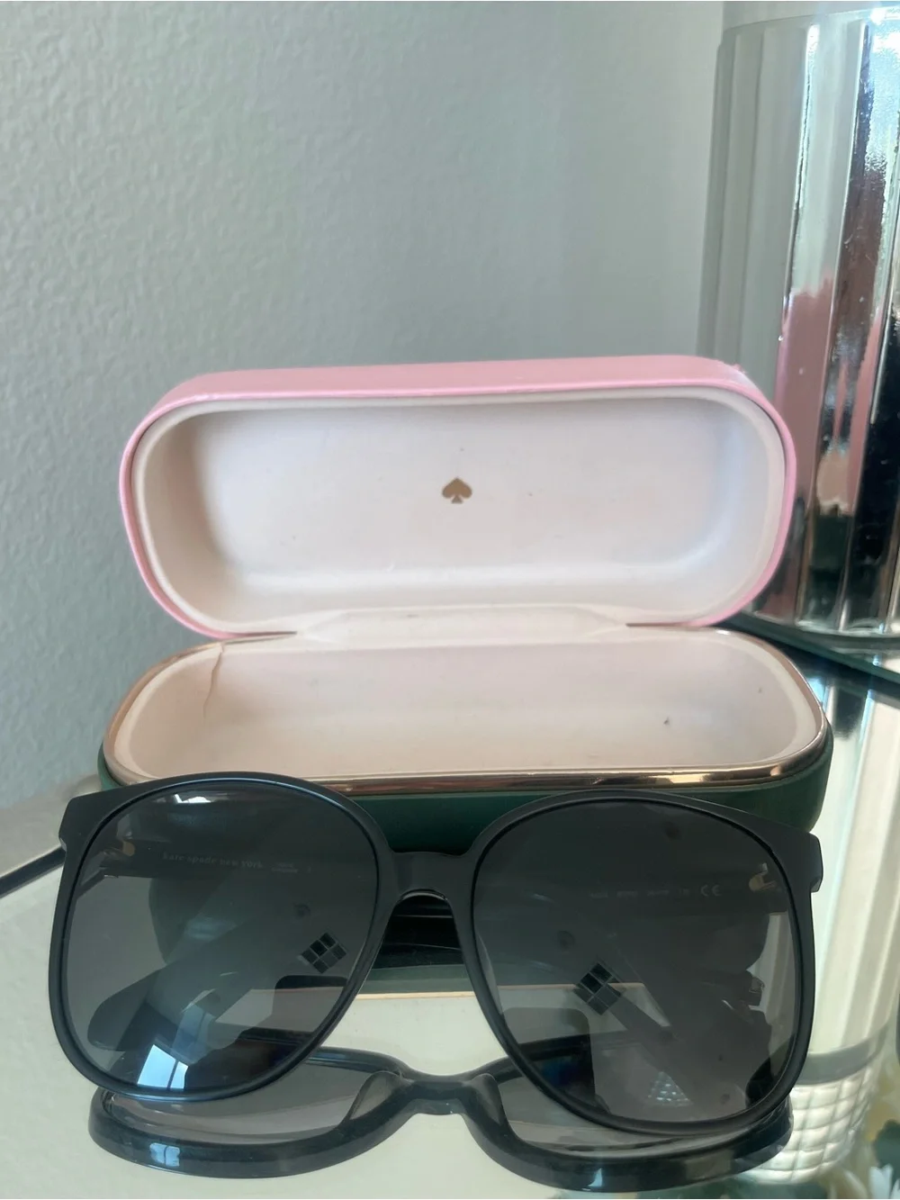 kate spade Black Women's Sunglasses with Pink Case